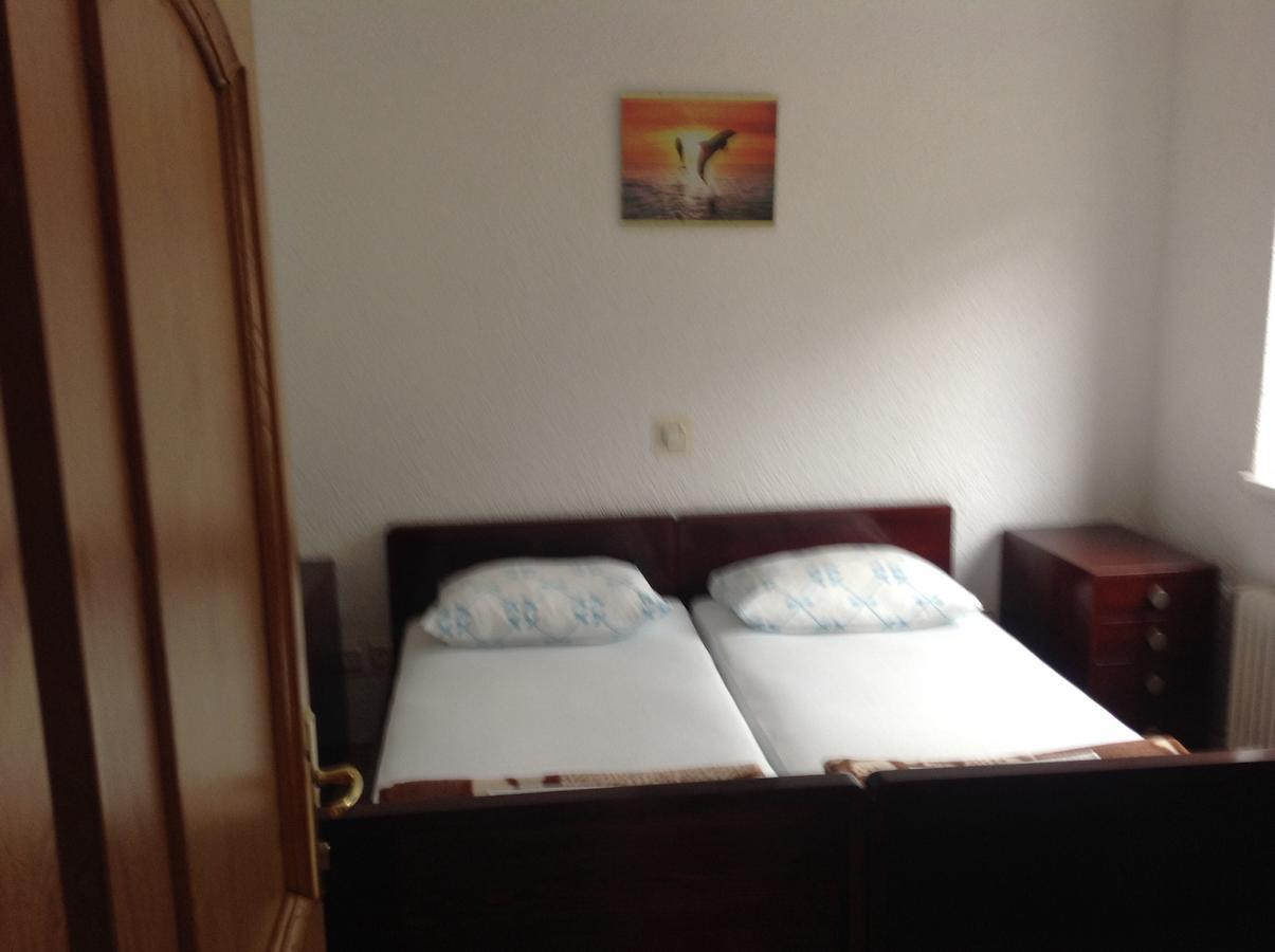 Katarina Apartments And Rooms Sibinj Krmpotski Room photo